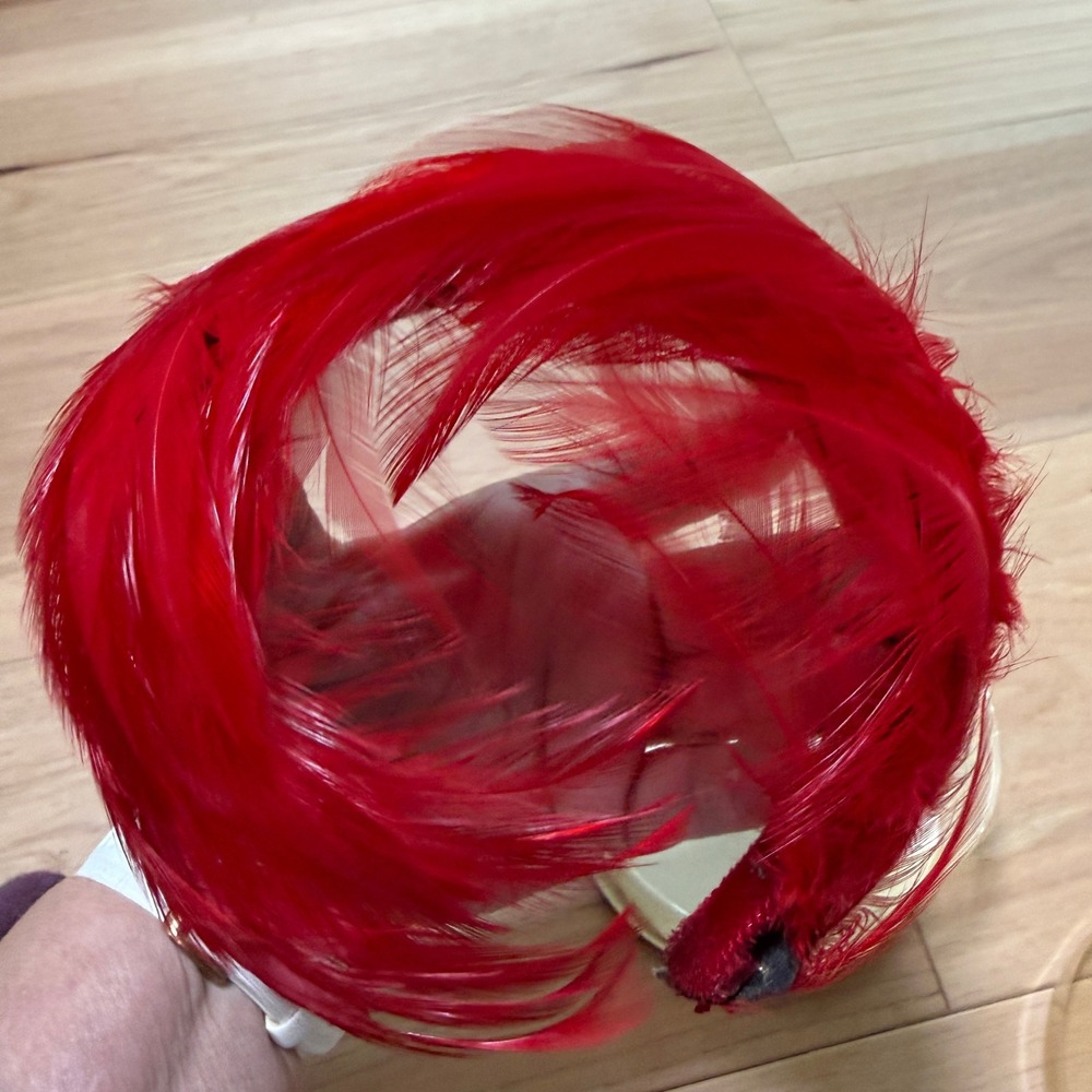 Vintage Chignon Clip Half Red Feather 2-Way Hat 50s 60s Original Box Retro MCM